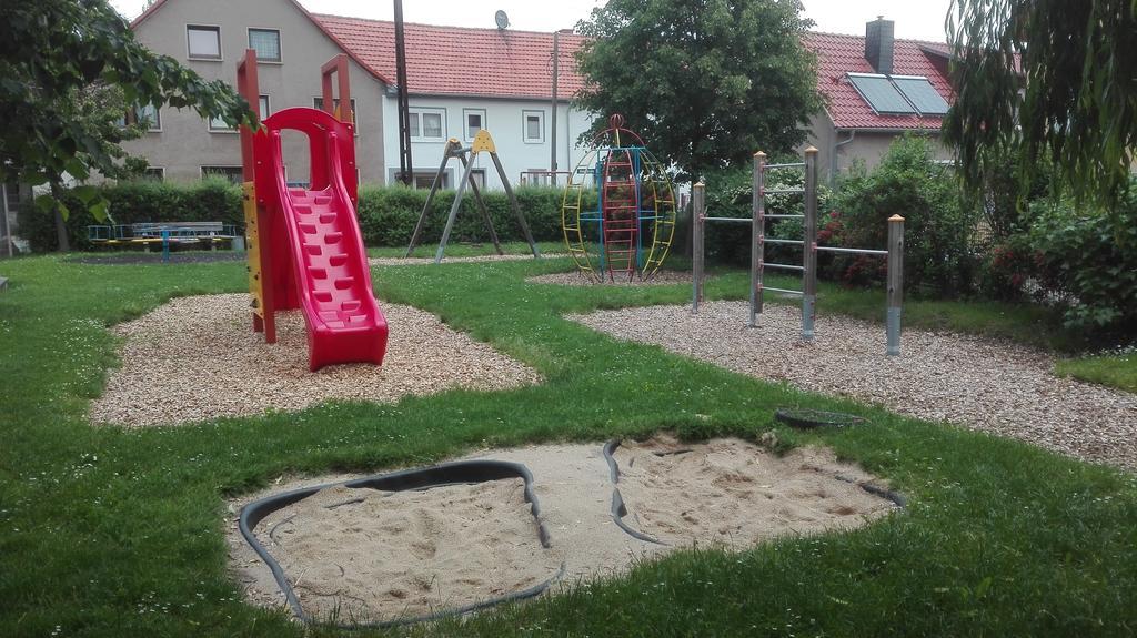 Ferienwohnungen Paul Und Dorothea Dollstadt Esterno foto